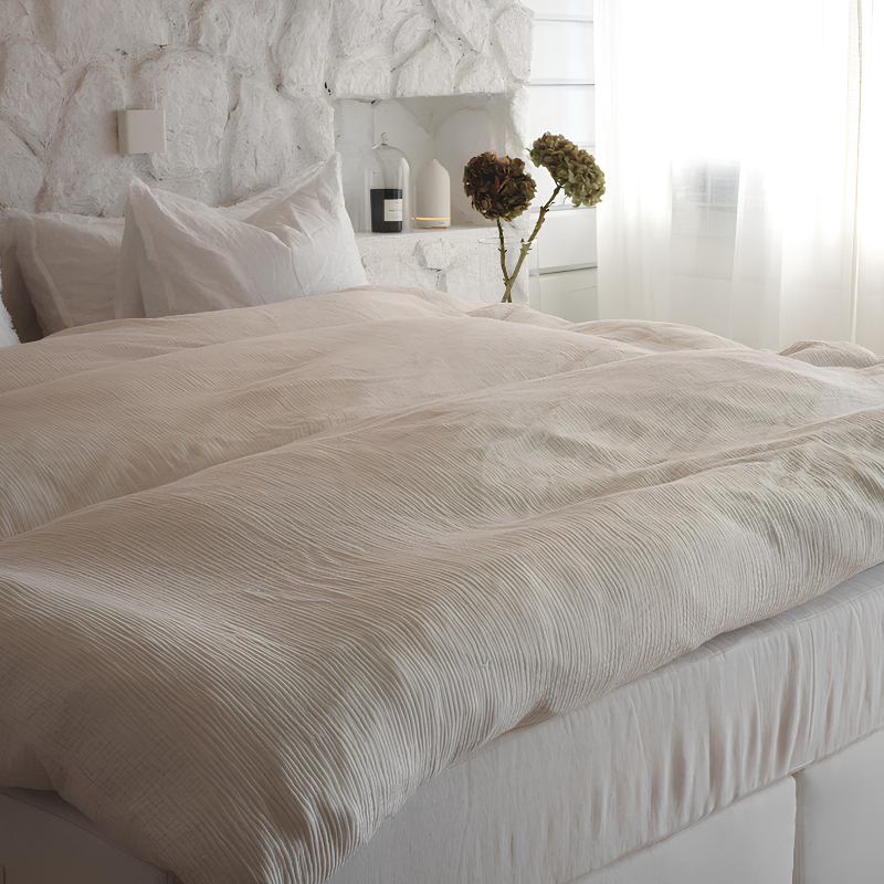 Edredom Cloud Dupla Face em Algodão Egípcio + BRINDE: Capa de Cama e 2 Almofadas